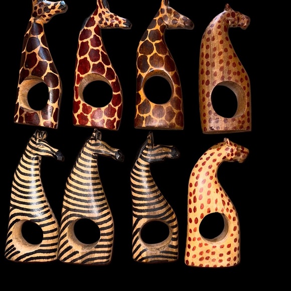 🦒🦓HOST PICK🦓🦒
Handcrafted Wooden Animal Napkin Rings Set - Picture 2 of 2